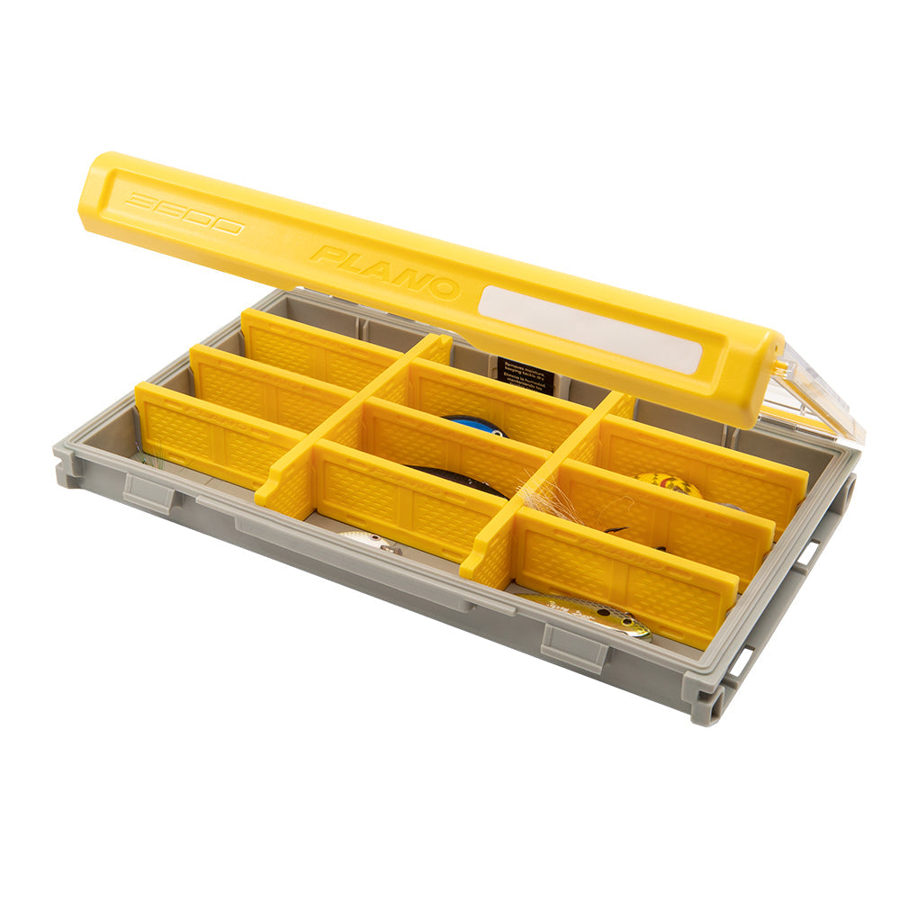 Plano EDGE Flex 3600 tackle box with adjustable dividers