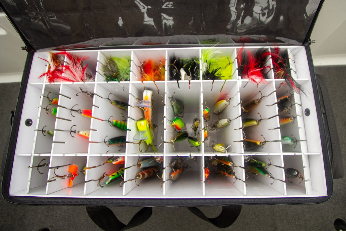 Lakewood Monster Tackle Box – 100 Musky &amp; Pike Lure Storage
