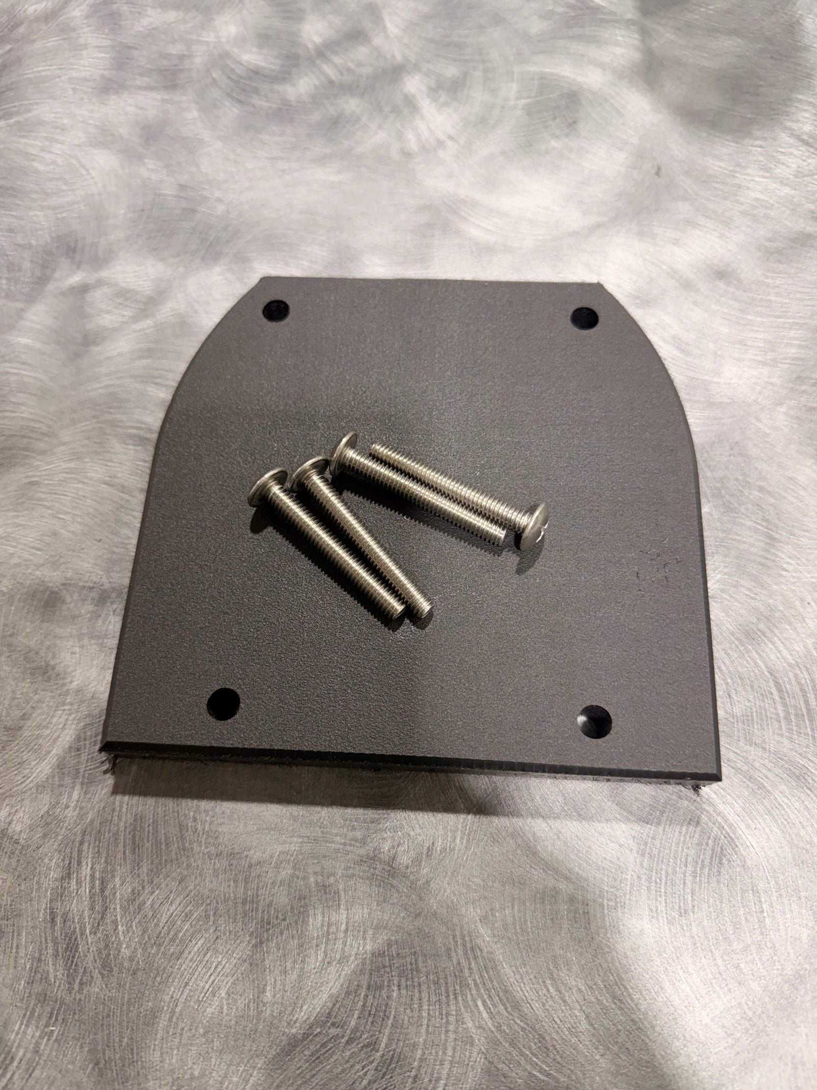 Stern mounting interface for Garmin Force Current kayak installation