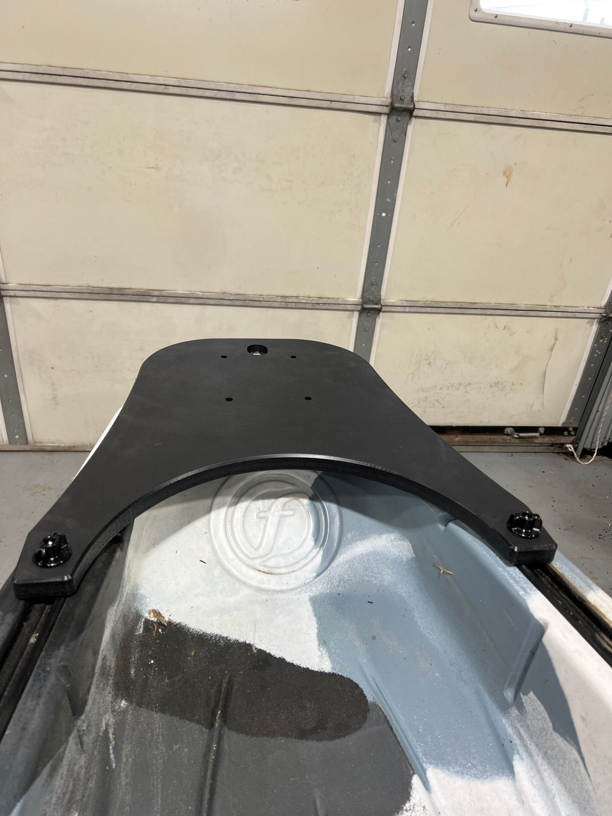 Feel Free stern mounting plate installed