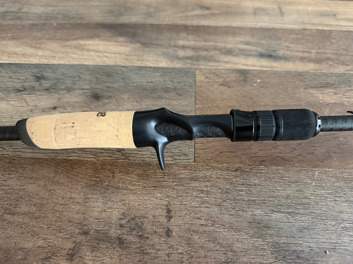 Old 18 Knighthawk 7'0" Medium Casting Rod Mod-Fast