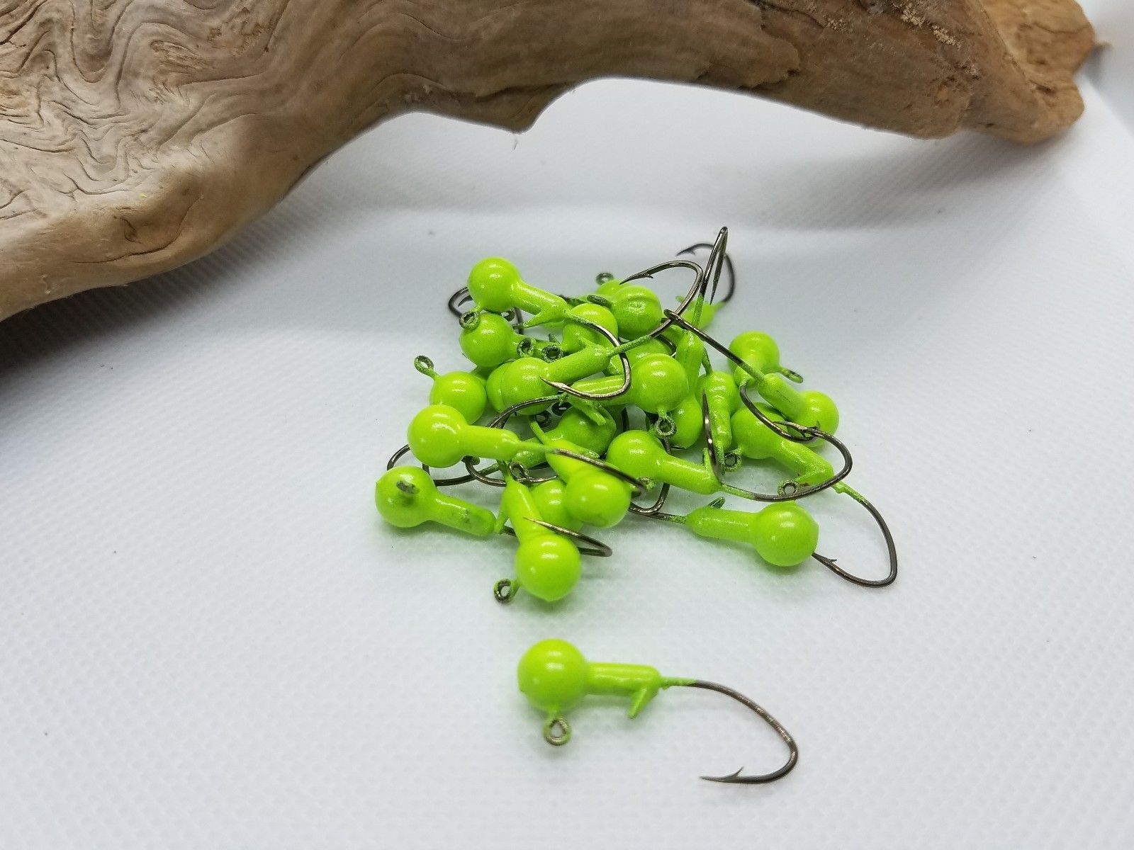 crappie jig head chartreuse with barb collar