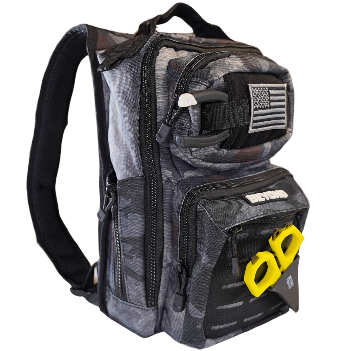 Beyond Fishing Voyager Tackle Bag