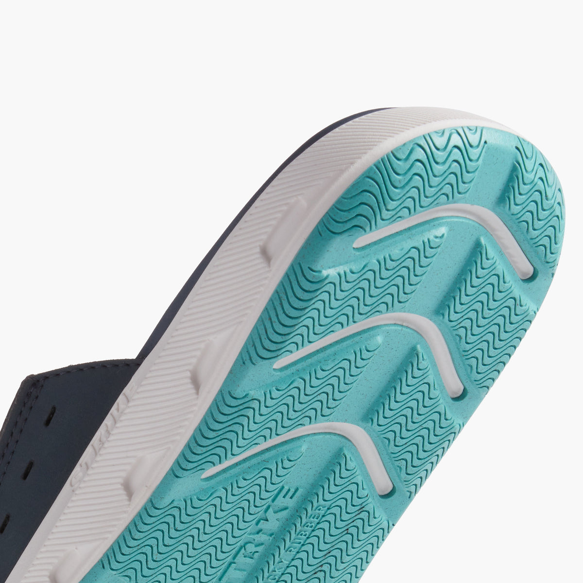 Strike Narrowtooth Fishing Flip Flop - Navy