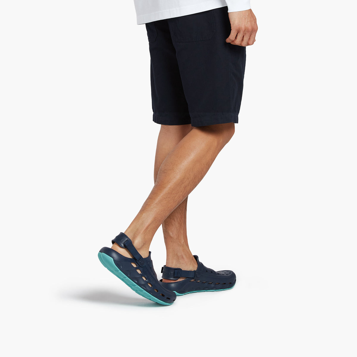 Strike Dogtooth Fishing Clog - Navy