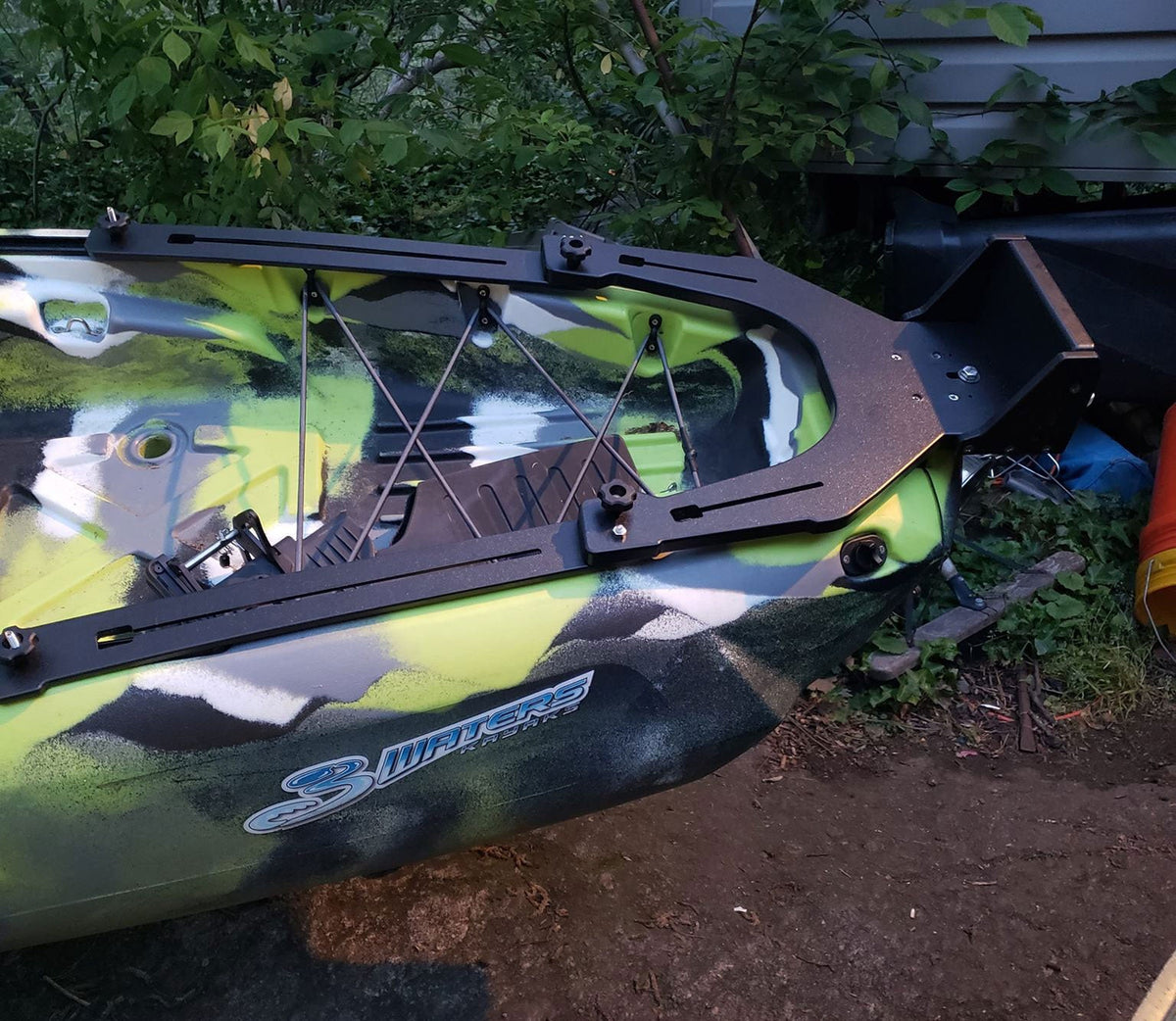 YakGadget trolling motor mounting system for Big Fish kayak stern