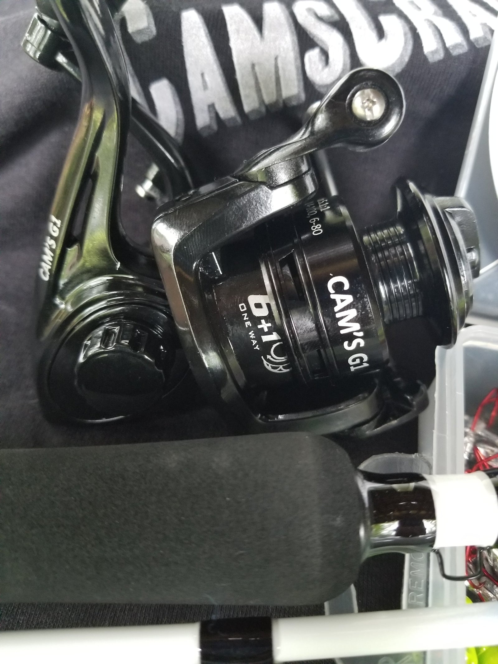 Spinning Combo Cam's 10ft Yaannk Stick Crappie Combo w/ Tri-Color Tube Kit Cam's 10ft Yaannk Stick Crappie Combo with Tri-Color Tube Kit