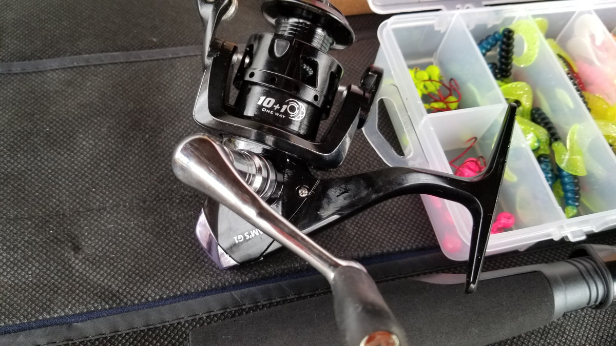 Spinning Combo Cam's 6'6" Signature Series White Ghost Titanium Crappie Combo & Tackle Kit Cam's White Ghost 6'6" Titanium Crappie Combo with Tackle Kit