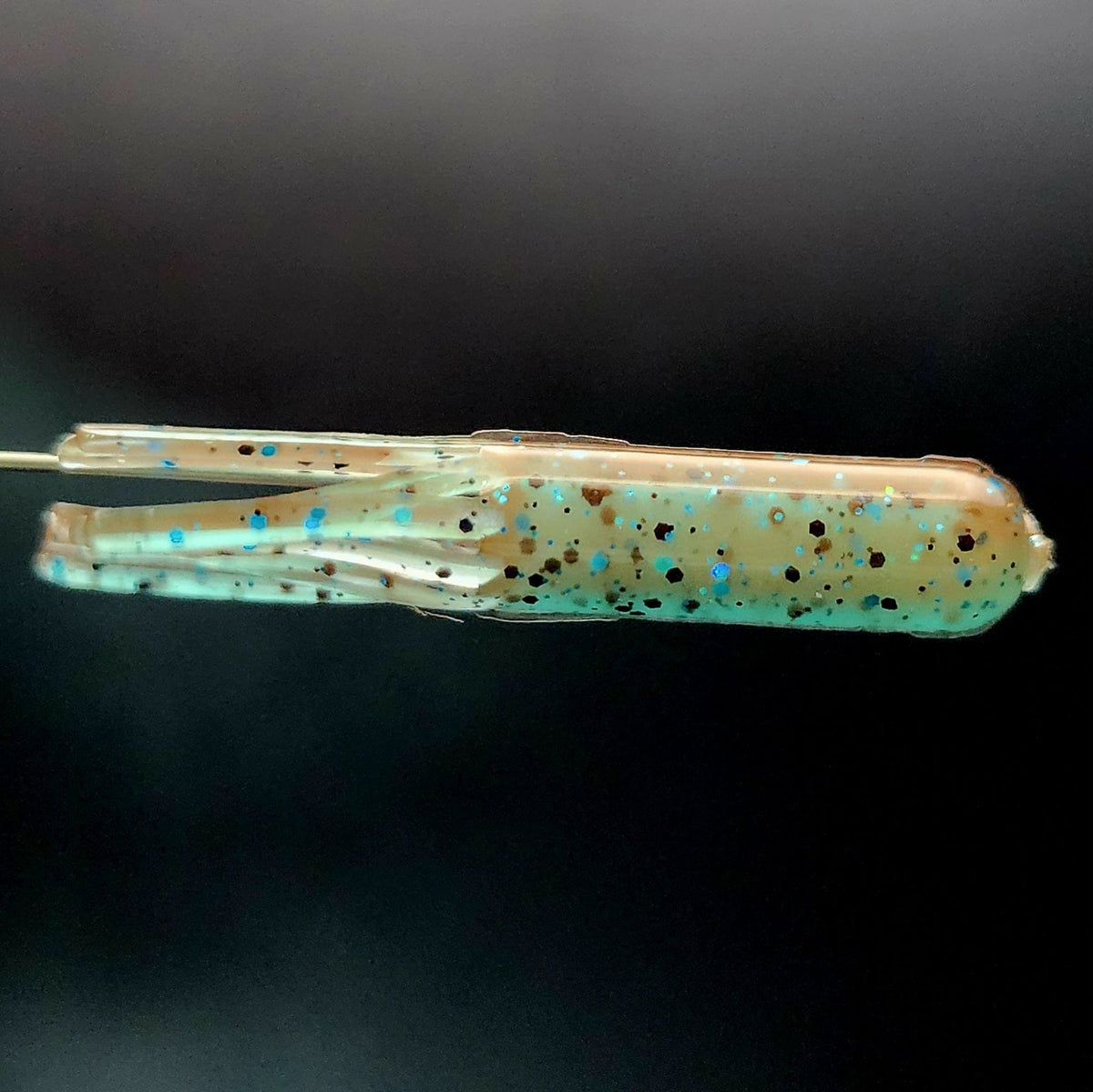 Soft Plastic Creek Life 1.8&quot; Micro Hollow Tube &quot;Whisker-Doodle Dangleworm&quot; Muddy Water &quot;Brown/Blue Color Morph&quot; (8 Pack) Creek Life Whisker-Doodle Dangleworm 1.8&quot; Tube – Pescador Supply