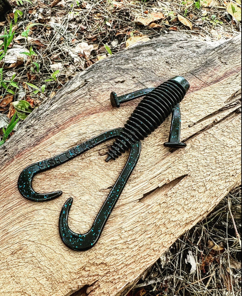 Soft Plastics Fish or Die Bait Co. Howitzer Creature Bait (Flipping/Punching) Agent 711 (Black w/ Blue Flake) Fish or Die Howitzer – 5.5" Creature Bait – Pescador Fishing Supply