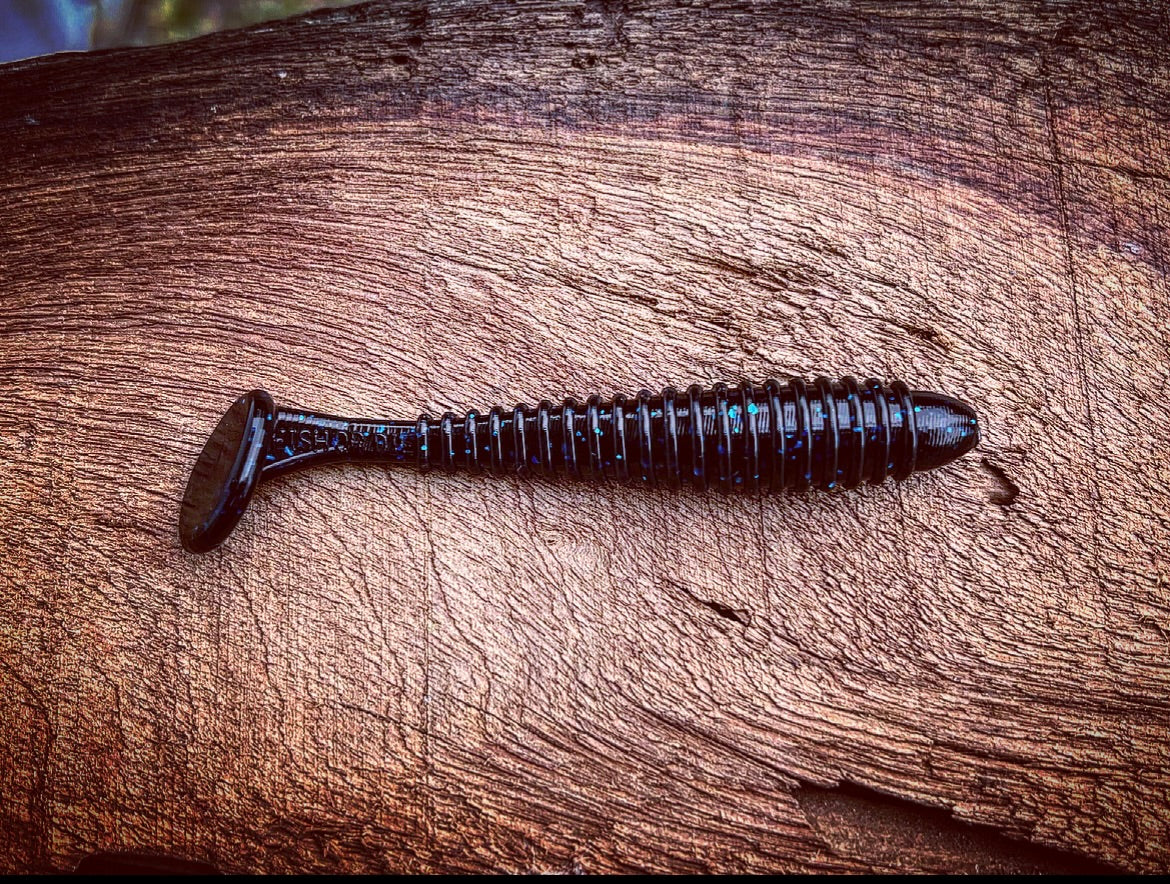 Soft Plastics Fish or Die Bait Co. Minutemen 3.5" Ribbed Swimbait Agent 711 (Black w/ Blue Flake) Fish or Die Bait Co. Minutemen 3.5" Swimbait – Pescador Fishing Supply