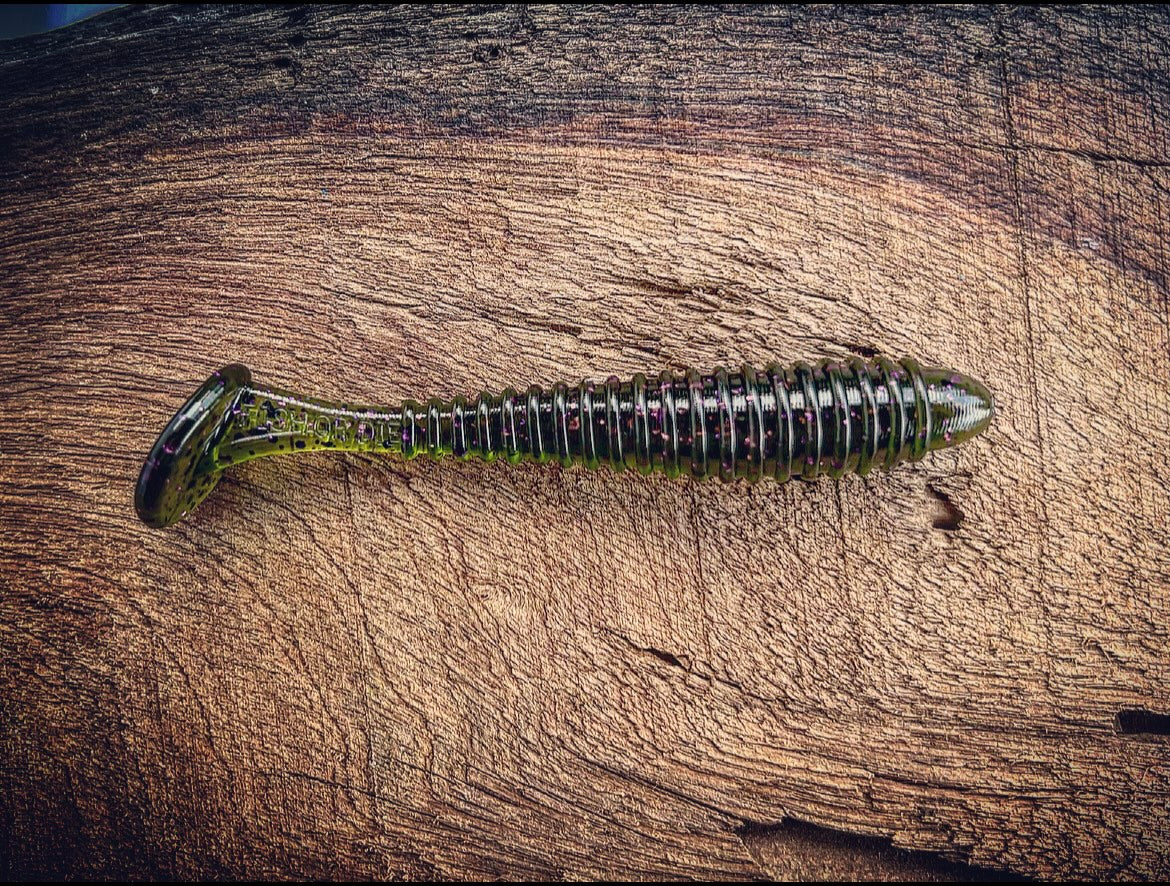 Soft Plastics Fish or Die Bait Co. Minutemen 3.5" Ribbed Swimbait Bugle (Green Pumpkin w/ Purple Flake) Fish or Die Bait Co. Minutemen 3.5" Swimbait – Pescador Fishing Supply