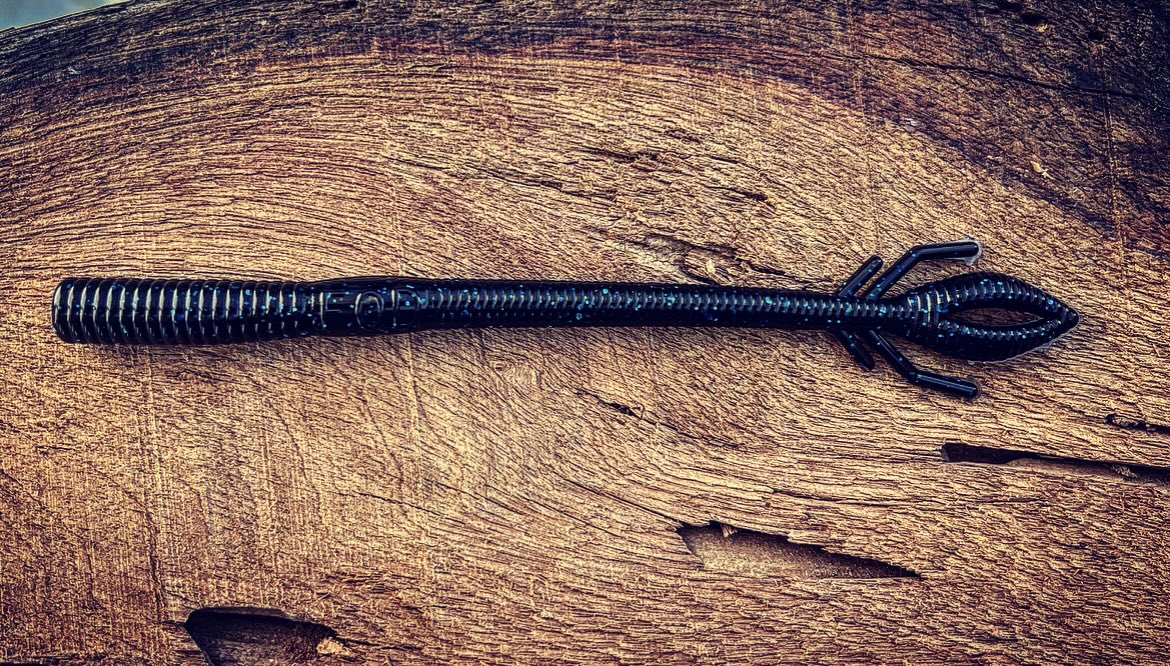 Soft Plastics Fish or Die Bait Co. Musket 6.25" Floating Trick Worm Agent 711 (Black w/ Blue Flake) Fish or Die Bait Co. Musket 6.25" Worm – Pescador Fishing Supply