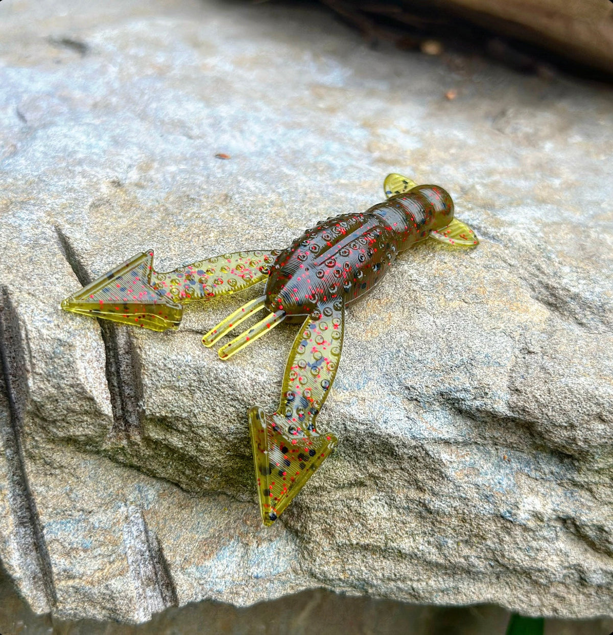 Soft Plastics Fish or Die Bait Co. Patriot Floating-Claw Craw Liberty Tree (Watermelon w/ Red Flake) Fish or Die Patriot Floating-Claw Craw – Pescador Fishing Supply