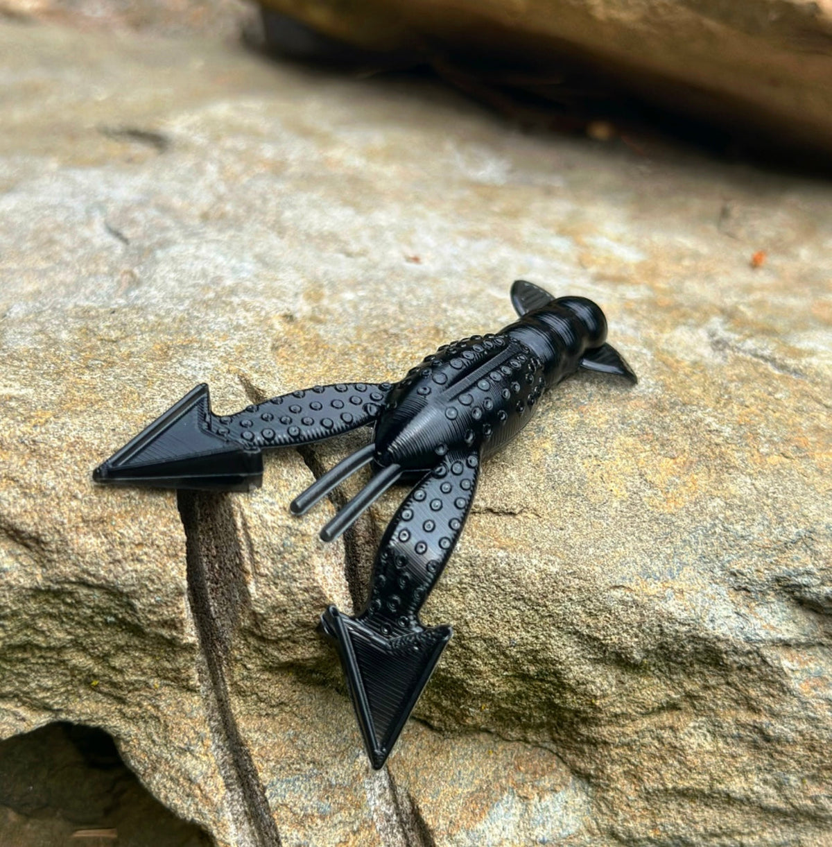 Soft Plastics Fish or Die Bait Co. Patriot Floating-Claw Craw Stamp Act (Black) Fish or Die Patriot Floating-Claw Craw – Pescador Fishing Supply