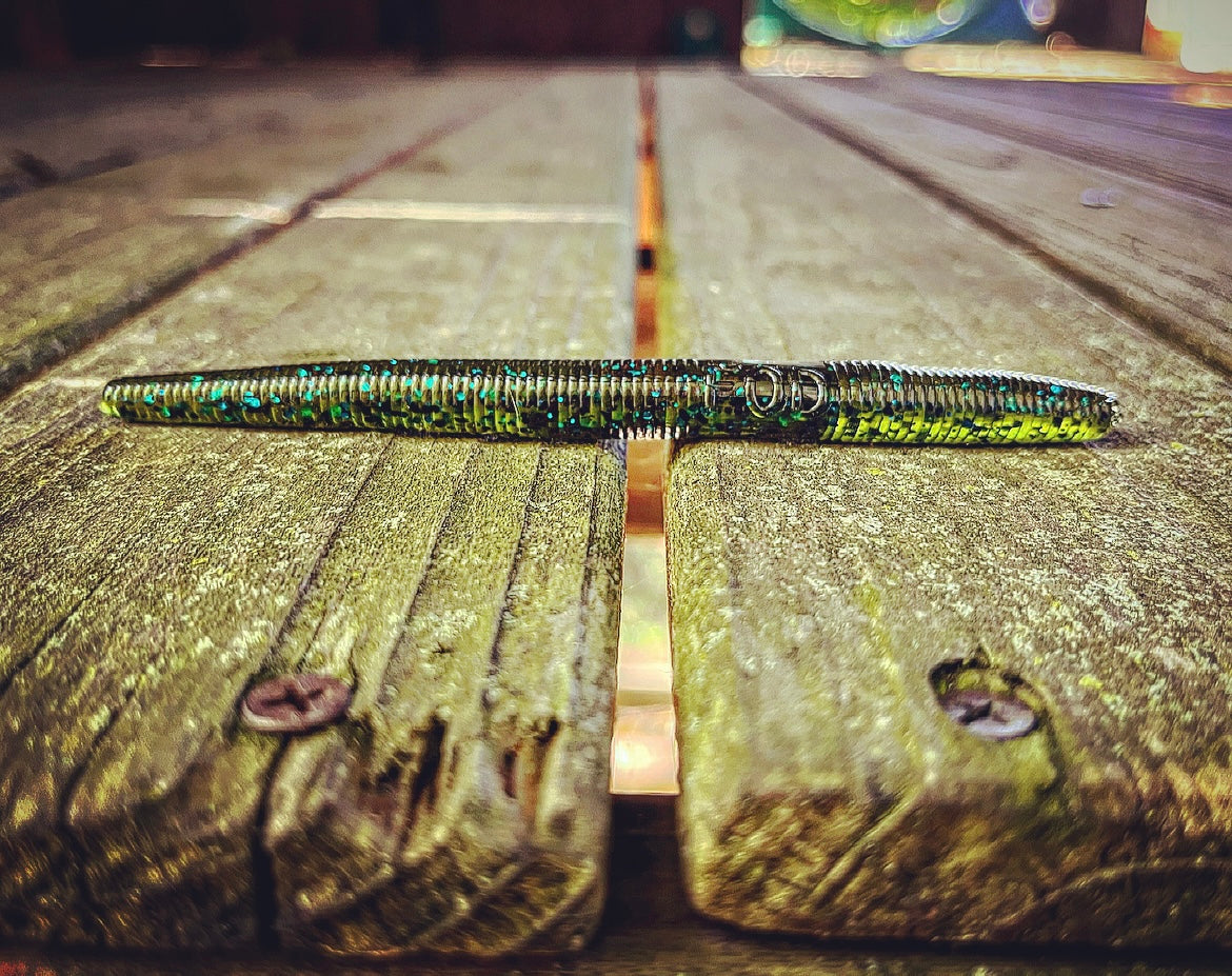 Soft Plastics Fish or Die Bait Co. Ramrods 5" Senko-Style Wacky Worm Huzzah! (Okeechobee Craw) / 5” Fish or Die Bait Co. Ramrods 5" Wacky Worm – Pescador Fishing Supply