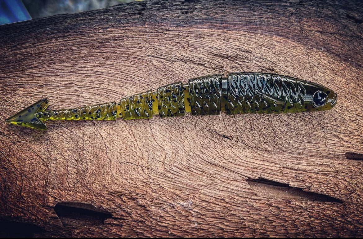 Soft Plastics Fish or Die Bait Co. Warbird Fluke-Style Soft Jerkbait 5.5” / Green Dragon (Green Pumpkin) Fish or Die Warbird – Fluke-Style Jerkbait – Pescador Fishing Supply