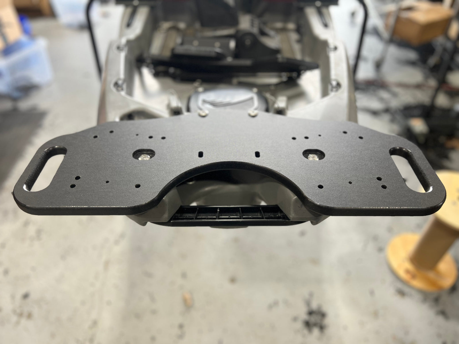3-way mounting plate for Bonafide kayak stern