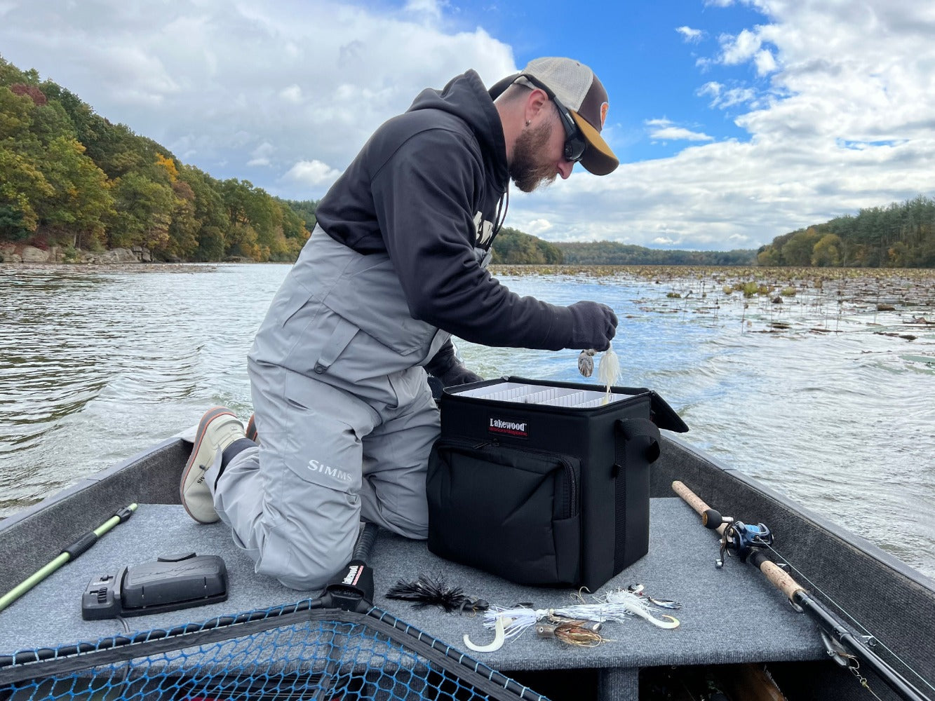 Tackle Boxes Lakewood Large Spinner Bait Tackle Box – Bucktail & Spinnerbait Storage Black Lakewood Large Spinner Bait Tackle Box – Bucktail Storage Organizer