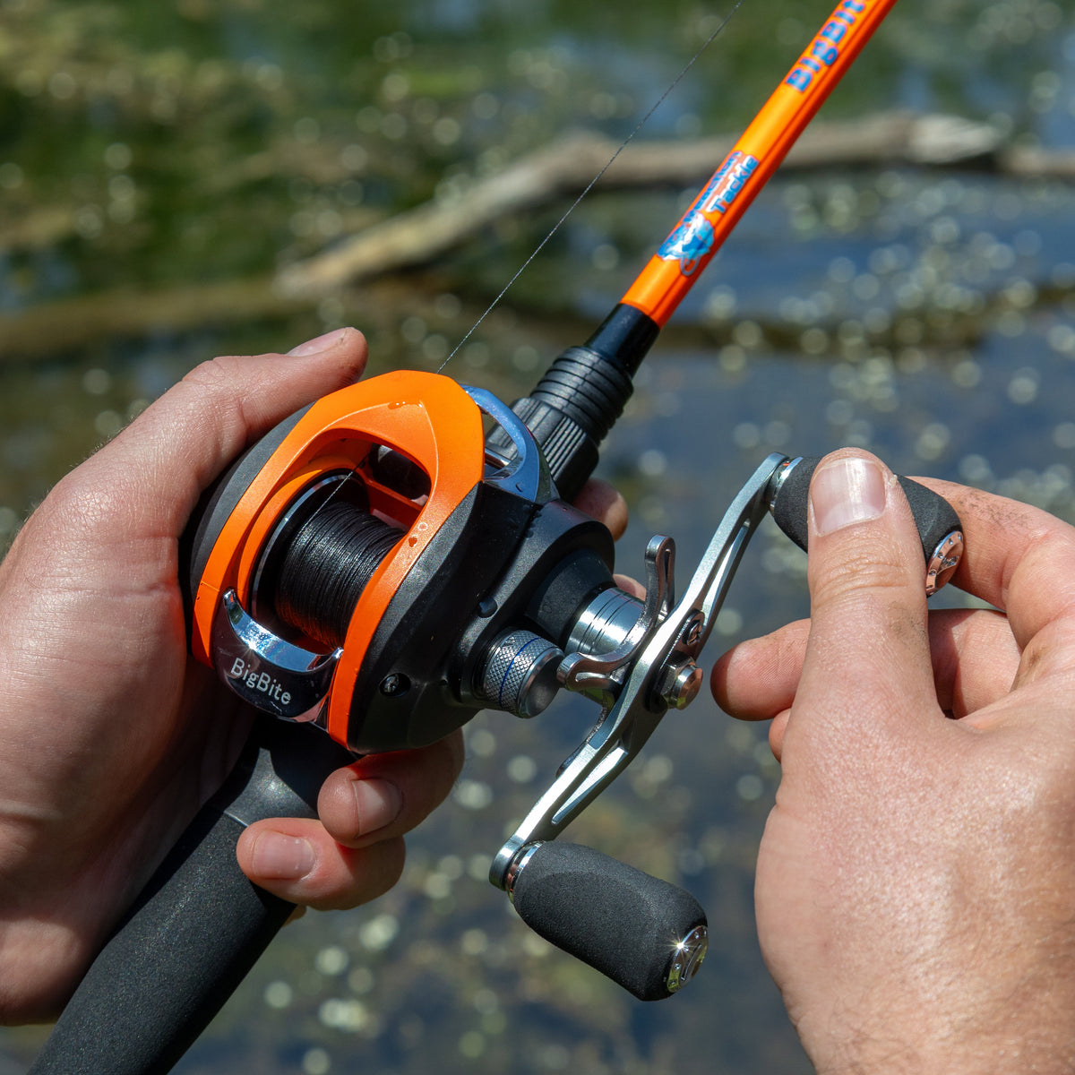 Casting Combo Reaction Tackle Big Bite Rod & Baitcasting Reel Combo BigBite- Medium/Heavy Action- Baitcasting Big Bite IM6 Carbon Rod & Reel Combo – Pescador Fishing Supply  