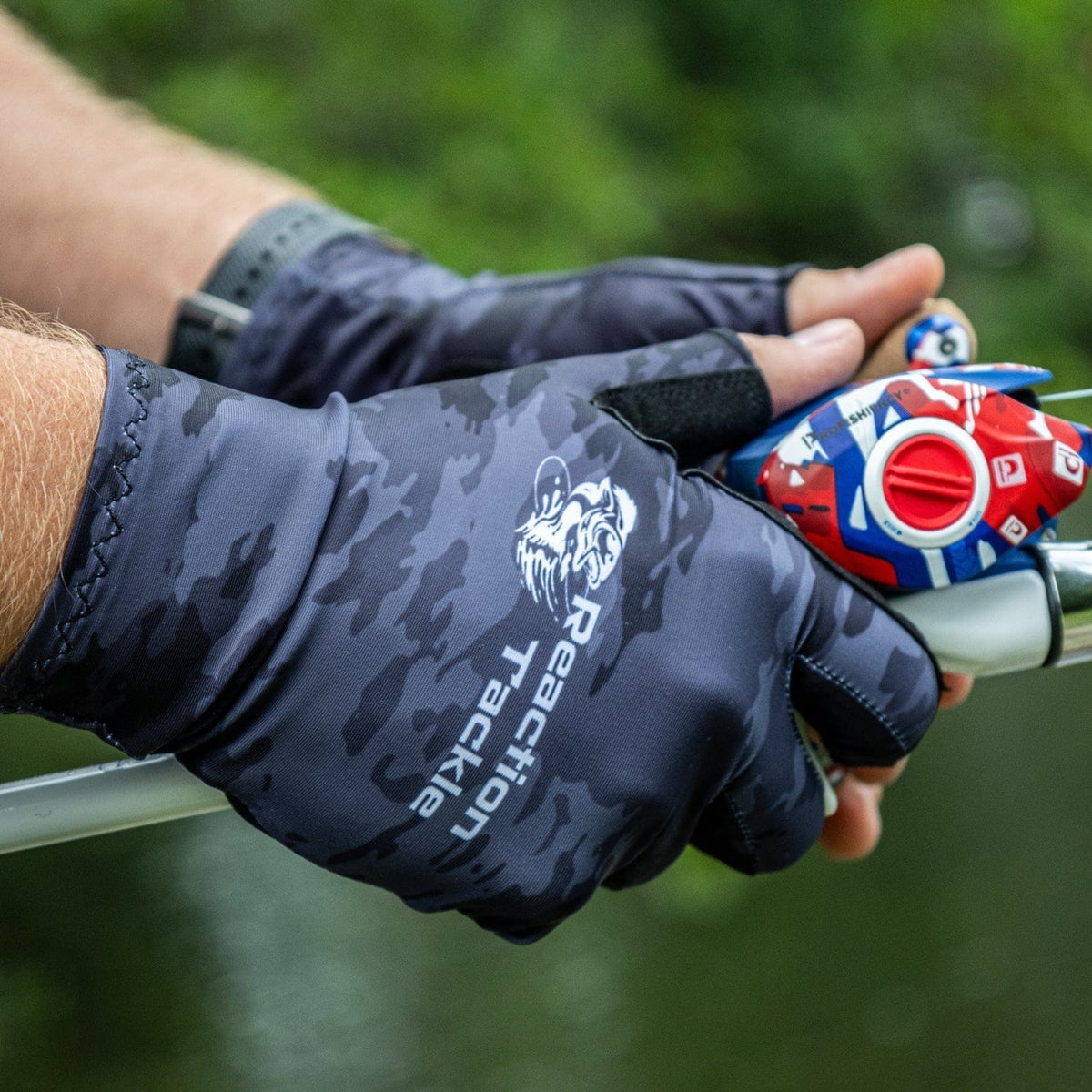 Fishing Gloves Reaction Tackle UV Fishing Gloves UPF 50+ Reaction Tackle UV Fishing Gloves UPF 50+ - Pescador Fishing Supply