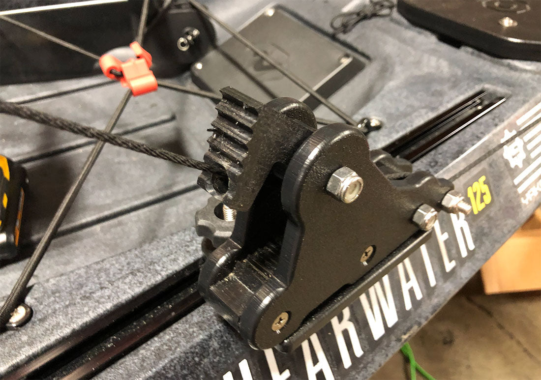 YakGadget QuickStop™ Smart Cleat