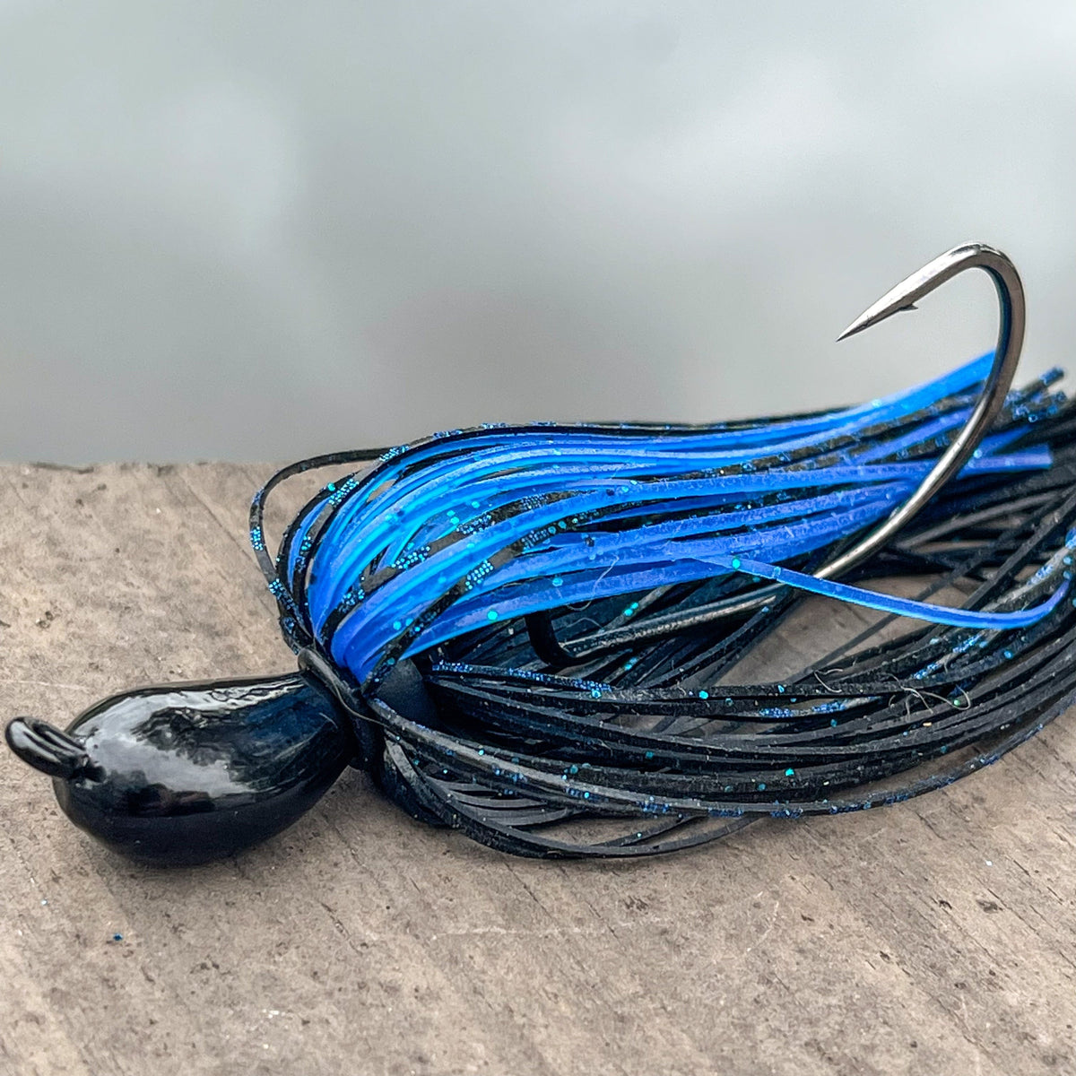 Snagless Flipping Jig 1/2 oz. / Black and Blue Snagless Flipping Jig