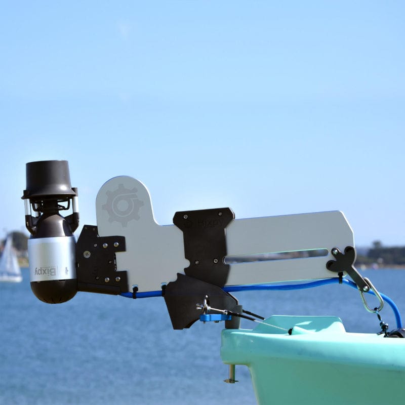 Mounting Adapters Universal Versa Rudder™ Universal Versa Rudder™
