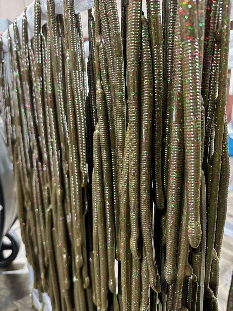 Soft Plastic V & M Baits J-Mag 10.5" Finesse Worm J-Mag 10.5" / V&M Candy 10.5 Inch Magnum Finesse Worm for Big Bass on Offshore Ledges