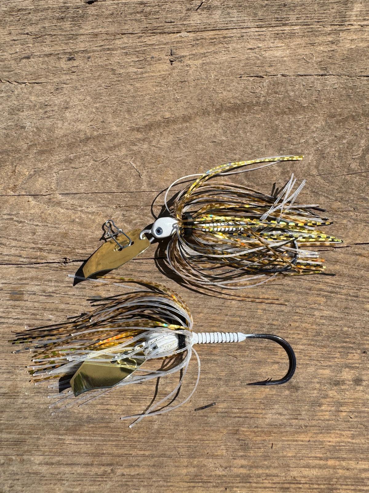 Bladed Jigs V & M Baits The Blade 3/8 oz / Golden Shiner Best Bladed Jig for Bass in the Grass | Weedless Vibrating Swim Jig