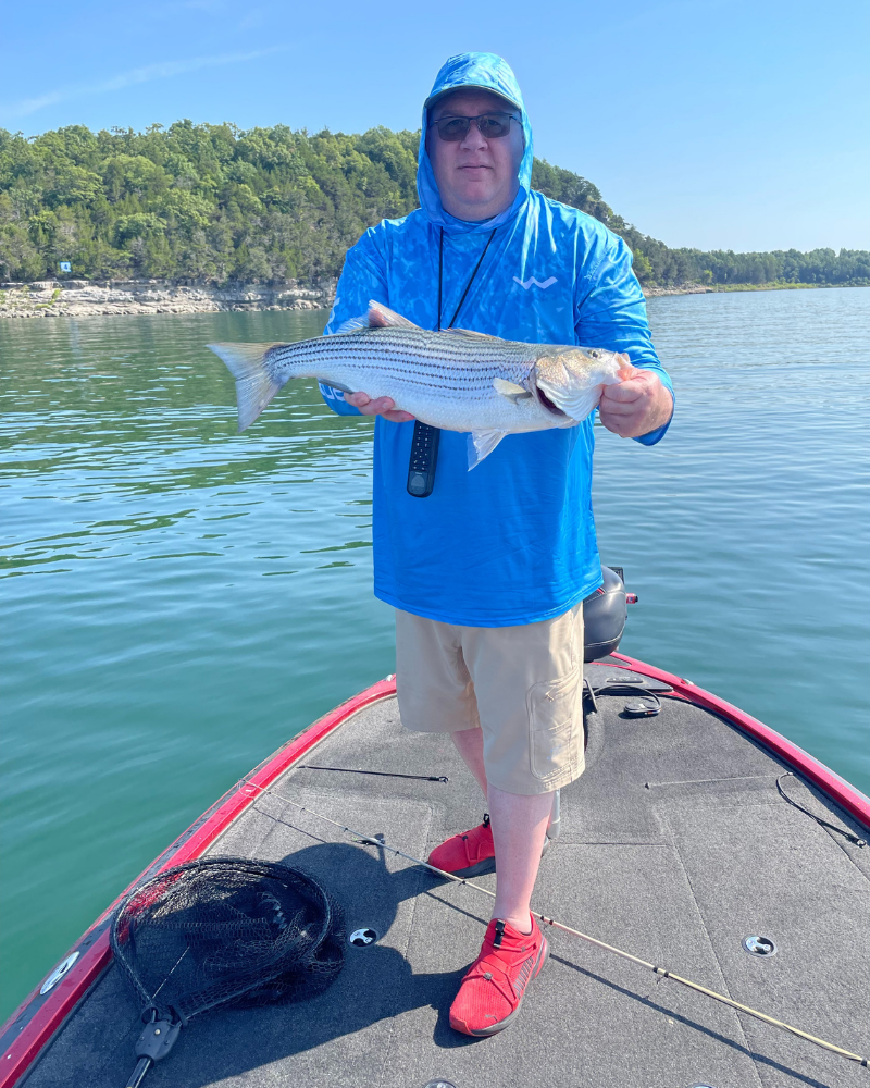 Fishing Shirt WindRider Hooded Helios Fishing Shirt with Gaiter WindRider Hooded Helios Fishing Shirt – Pescador Fishing Supply