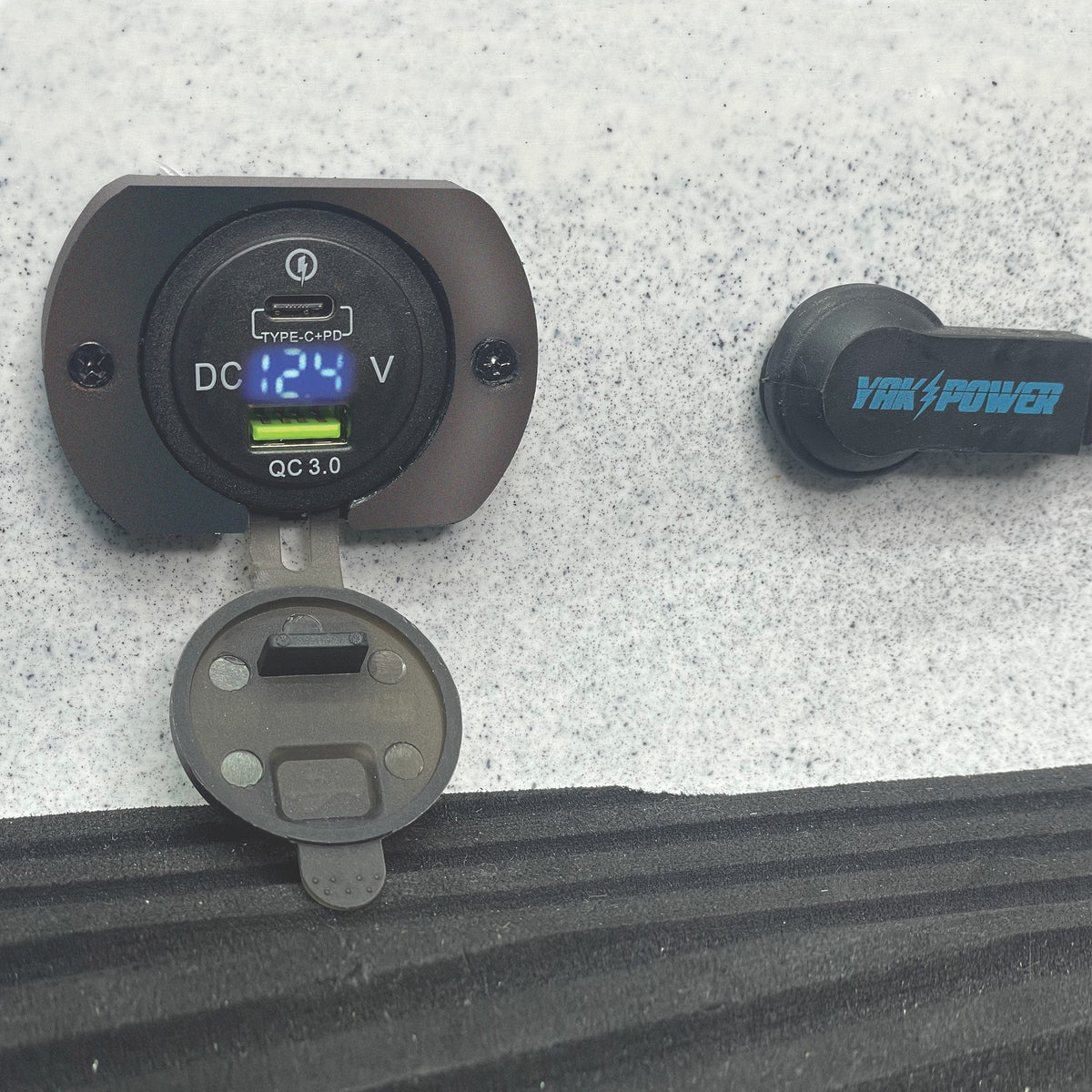 YP-UMP48 | Dual USB-C and USB QC3.0 Fast Charging Port with Voltmeter YP-UMP48 | Dual USB-C and USB QC3.0 Fast Charging Port with Voltmeter